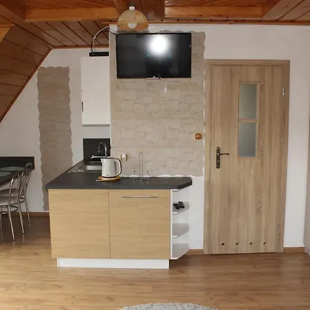 U Gosi Quarto em Acomodações Particulares *